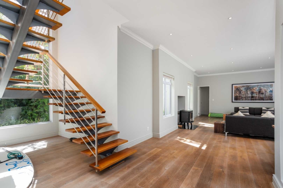 5 Bedroom Property for Sale in Val De Vie Estate Western Cape